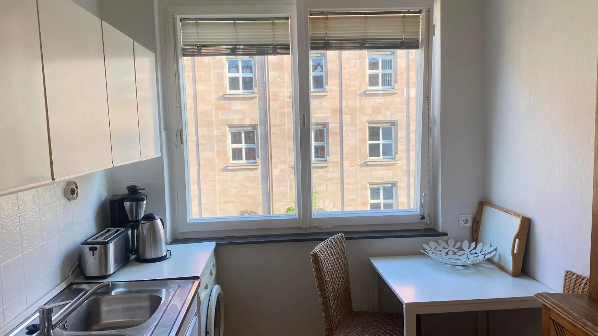 2-Zimmer-Wohnung Mit Balkon In Der City Nürnberg 0*,  Almanya
